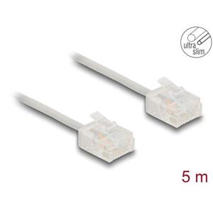 Delock Síťový kabel rozhraní RJ45 Cat.6, UTP Ultra Slim, 5 m, šedá s krátkými zástrčkami